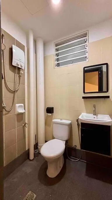 Moderm Spacious 6Pax S Pice Penang Bayan Lepas 0*,